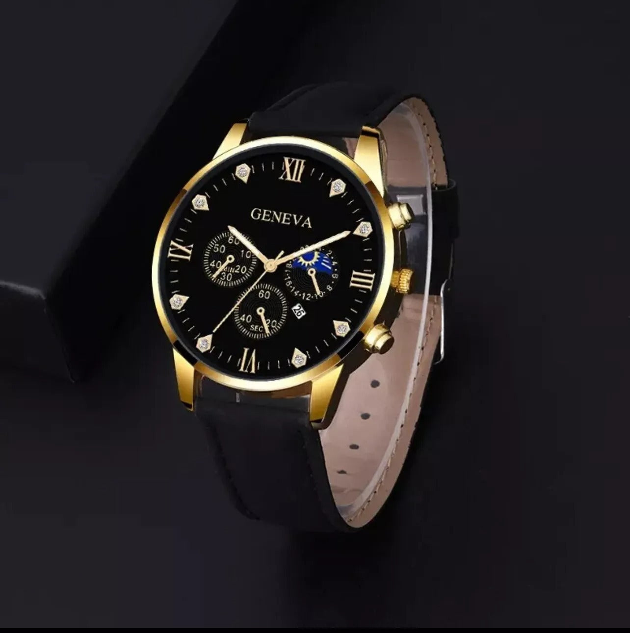 Regal Timepiece: Fashion Belt Quartz Watch With Lion Bracelet